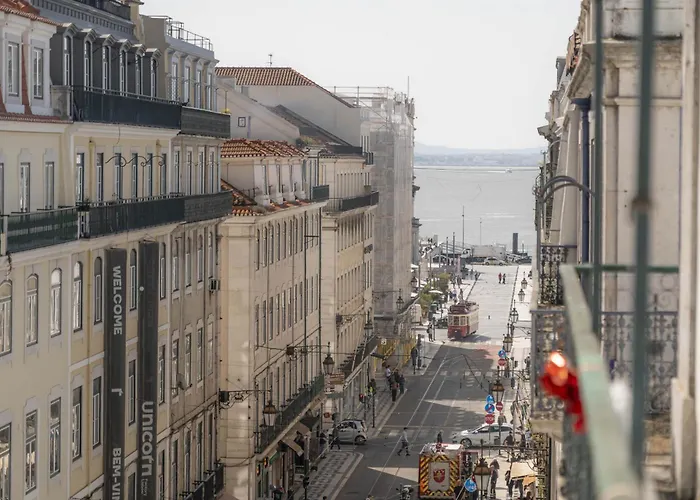 Daire Lv Premier Baixa- Pr