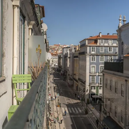Lv Premier Apartments Baixa- Pr Апартаменты *